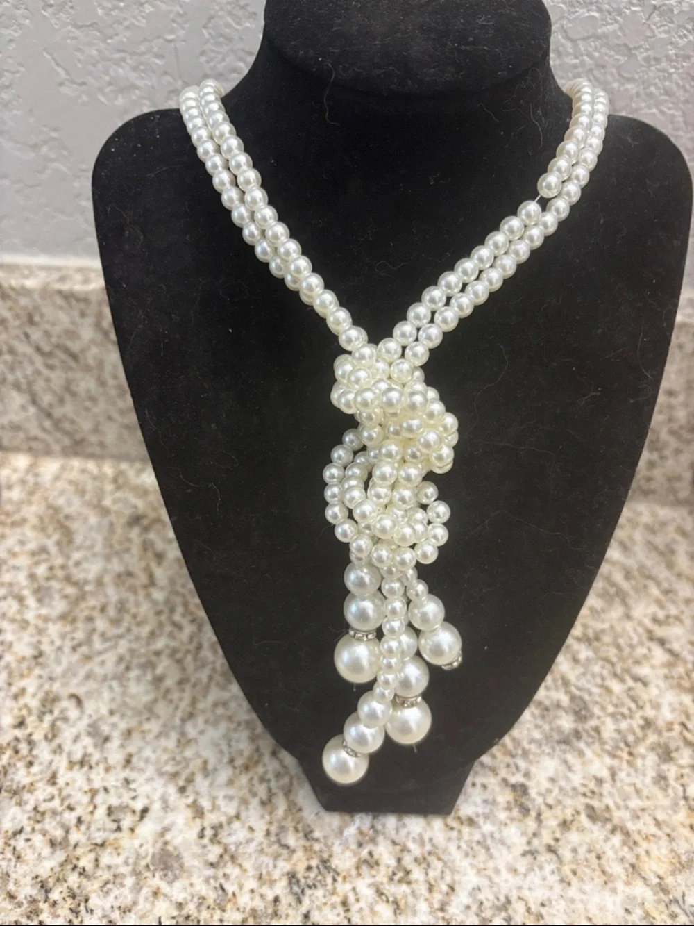 Elegant Ivory Pearl Knot Pendant Necklace - Women Jewelry